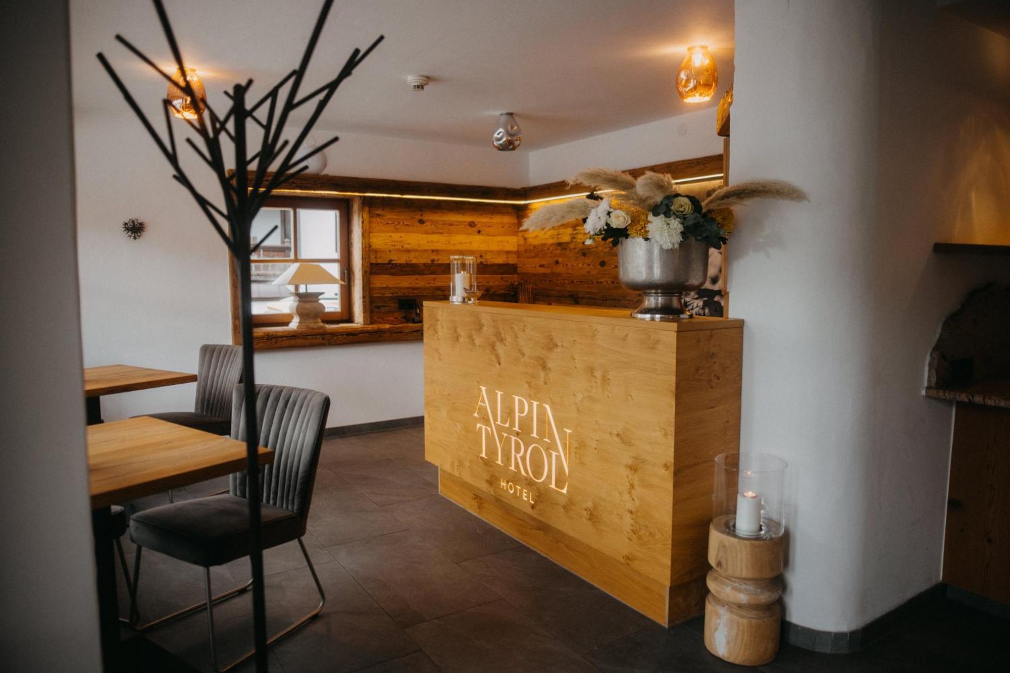 Hotel Alpin Tyrol - Kitzbueheler Alpen St. Johann in Tirol